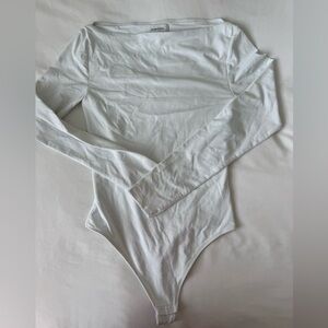 Babaton All White Everything  Long Sleeve Bodysuit